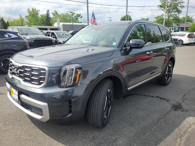 used 2023 Kia Telluride car, priced at $38,000