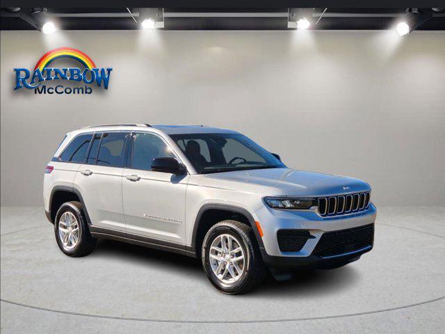 new 2025 Jeep Grand Cherokee car, priced at $35,987