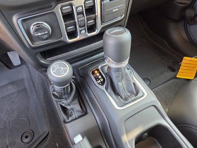 new 2025 Jeep Gladiator car, priced at $45,882