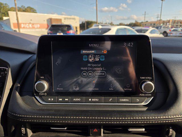 used 2022 Nissan Rogue car, priced at $18,498