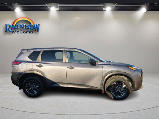 used 2022 Nissan Rogue car, priced at $18,498