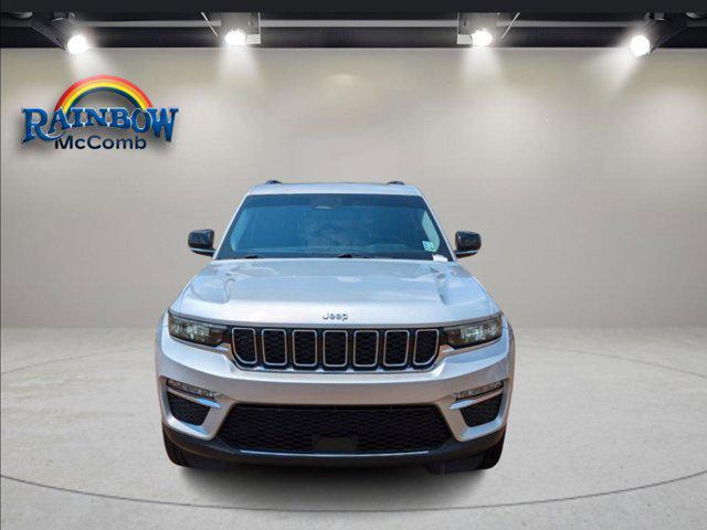 used 2022 Jeep Grand Cherokee car, priced at $30,395