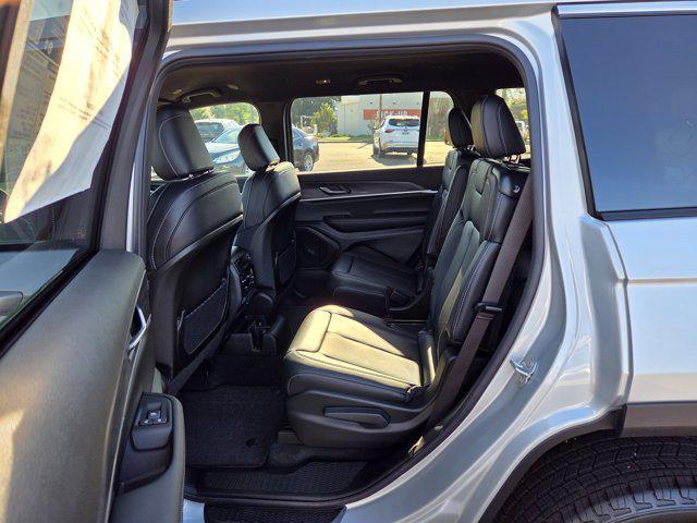 new 2025 Jeep Grand Cherokee L car, priced at $41,404