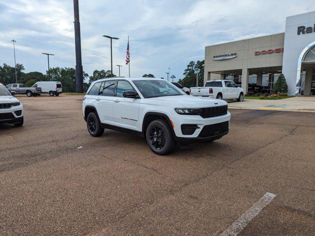 new 2024 Jeep Grand Cherokee car, priced at $39,289