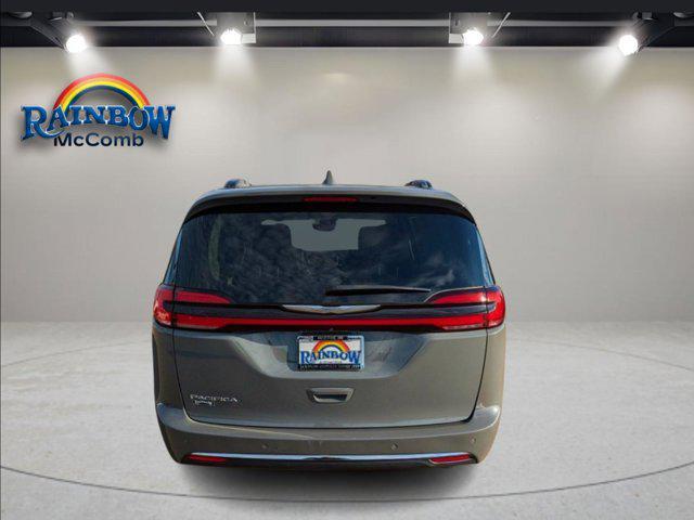 used 2022 Chrysler Pacifica car, priced at $21,388