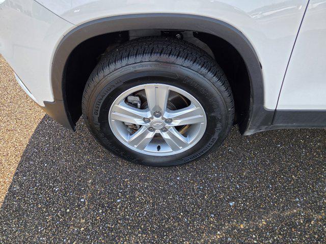 used 2020 Chevrolet Trax car, priced at $12,595
