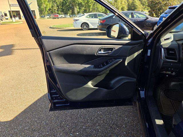 used 2024 Nissan Rogue car, priced at $22,897