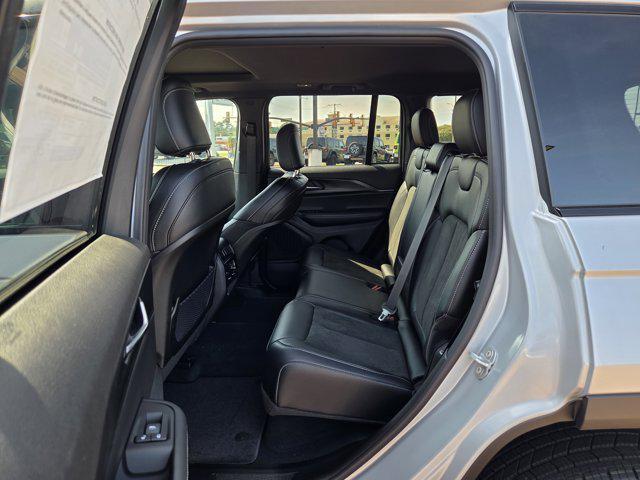 new 2025 Jeep Grand Cherokee car, priced at $40,735