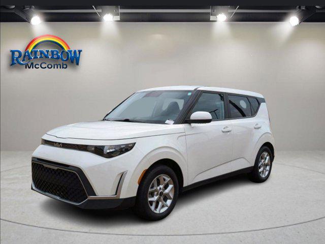 used 2023 Kia Soul car, priced at $18,295