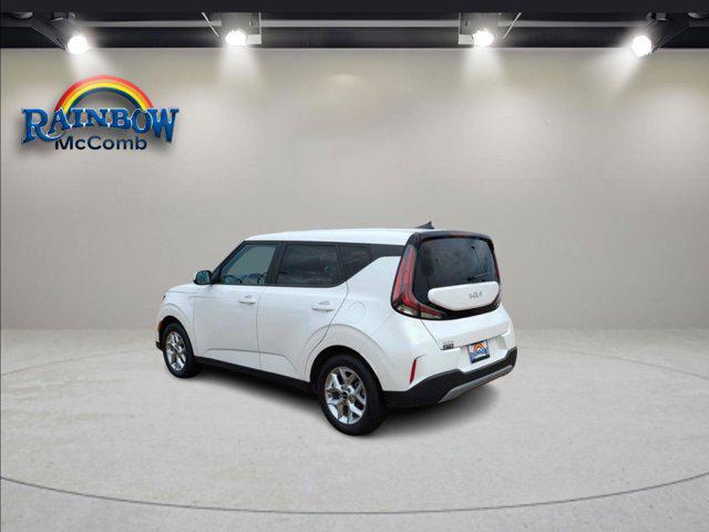 used 2023 Kia Soul car, priced at $18,295