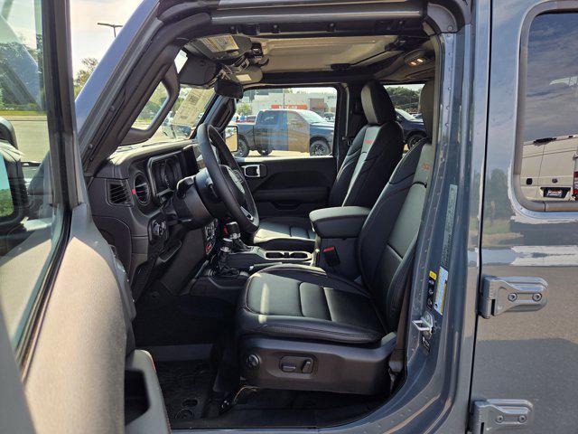 new 2025 Jeep Gladiator car, priced at $55,465