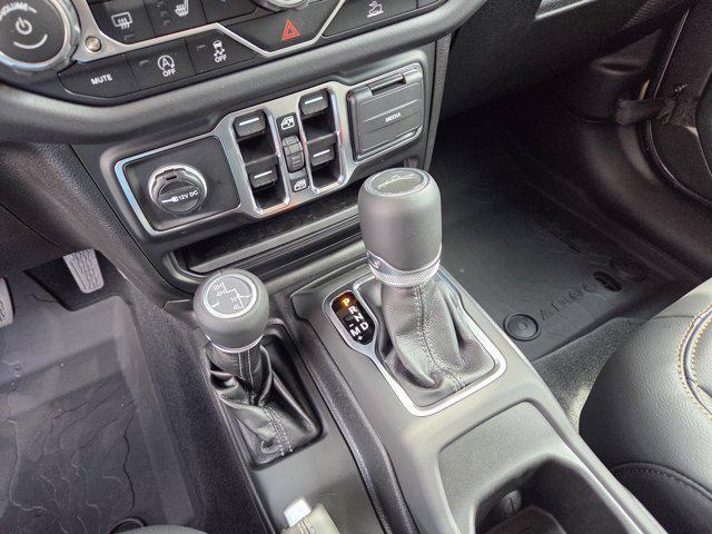 new 2025 Jeep Gladiator car, priced at $41,965
