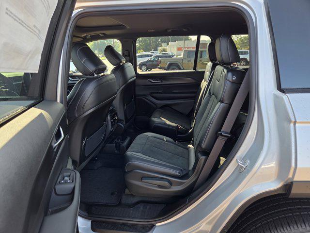 new 2025 Jeep Grand Cherokee L car, priced at $43,975