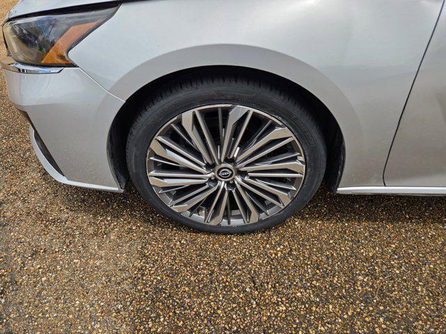 used 2023 Nissan Altima car, priced at $22,741