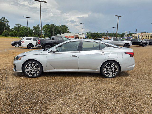 used 2023 Nissan Altima car, priced at $22,741