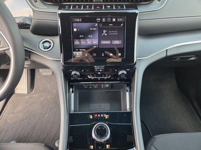 new 2025 Jeep Grand Cherokee L car, priced at $35,985