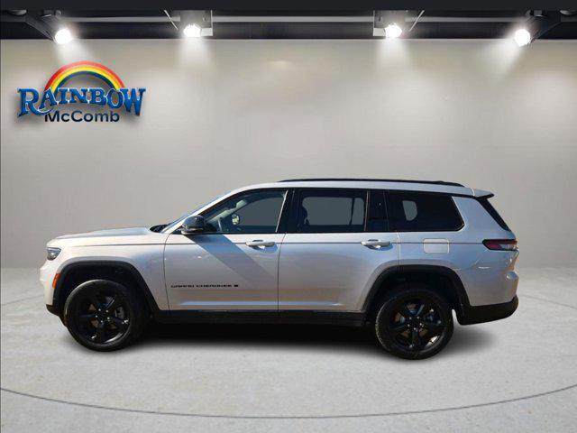 used 2023 Jeep Grand Cherokee L car, priced at $28,997
