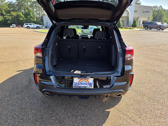 used 2023 Chevrolet TrailBlazer car, priced at $25,988