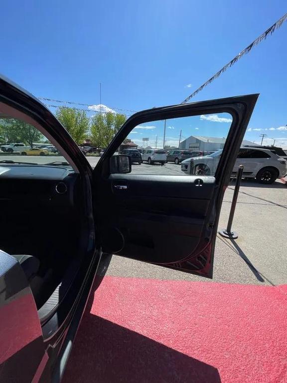 used 2014 Jeep Patriot car, priced at $10,377