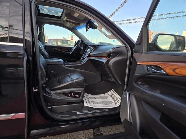 used 2015 Cadillac Escalade ESV car, priced at $16,777