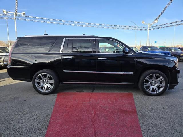 used 2015 Cadillac Escalade ESV car, priced at $16,777