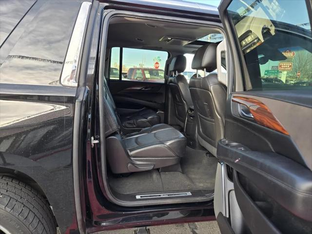 used 2015 Cadillac Escalade ESV car, priced at $16,777