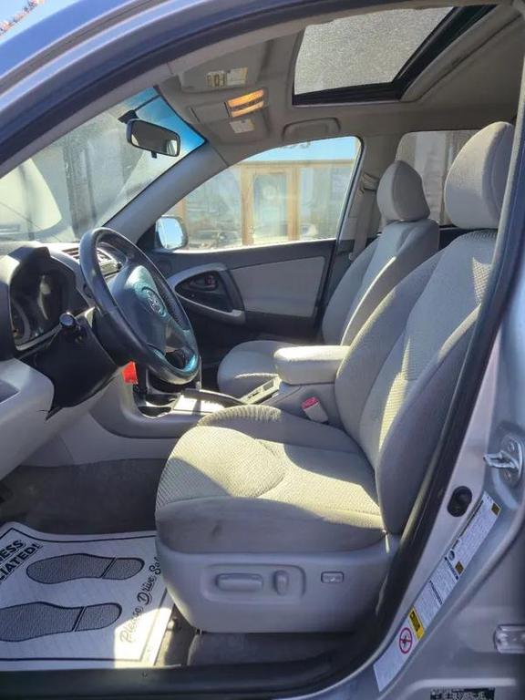 used 2007 Toyota RAV4 car, priced at $7,777