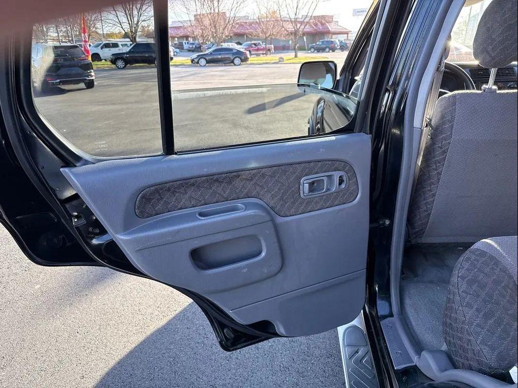 used 2000 Nissan Xterra car, priced at $3,377