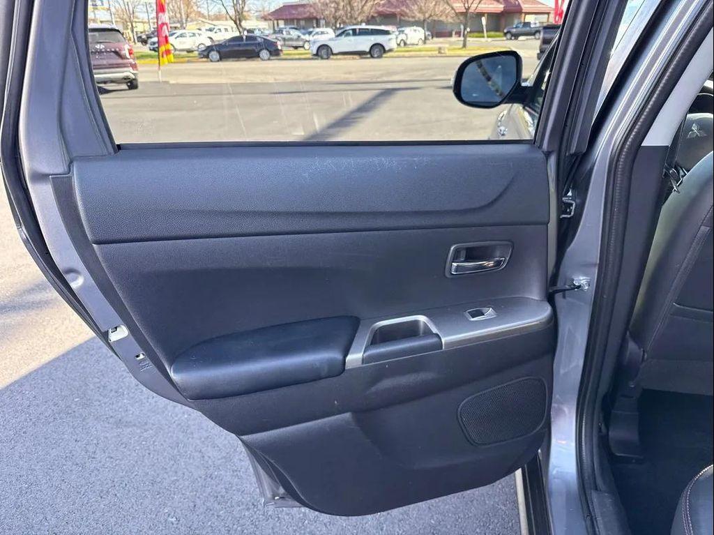 used 2018 Mitsubishi Outlander Sport car