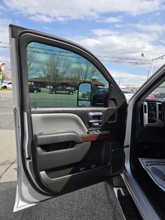 used 2014 GMC Sierra 1500 car, priced at $14,777