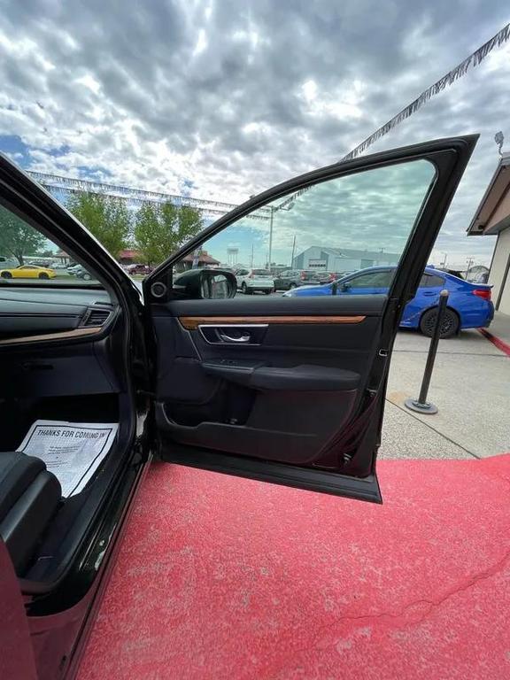 used 2017 Honda CR-V car, priced at $16,977
