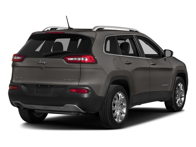 used 2018 Jeep Cherokee car