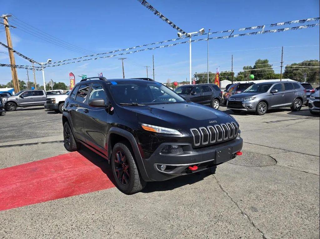 used 2015 Jeep Cherokee car