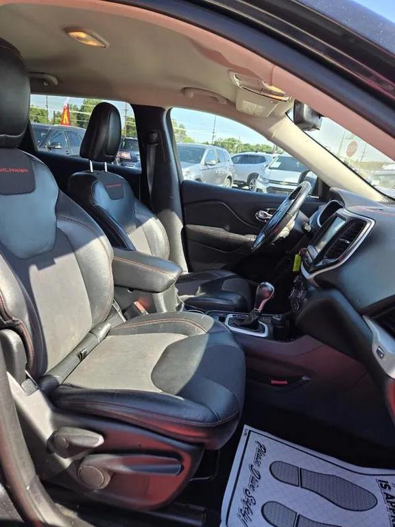 used 2015 Jeep Cherokee car