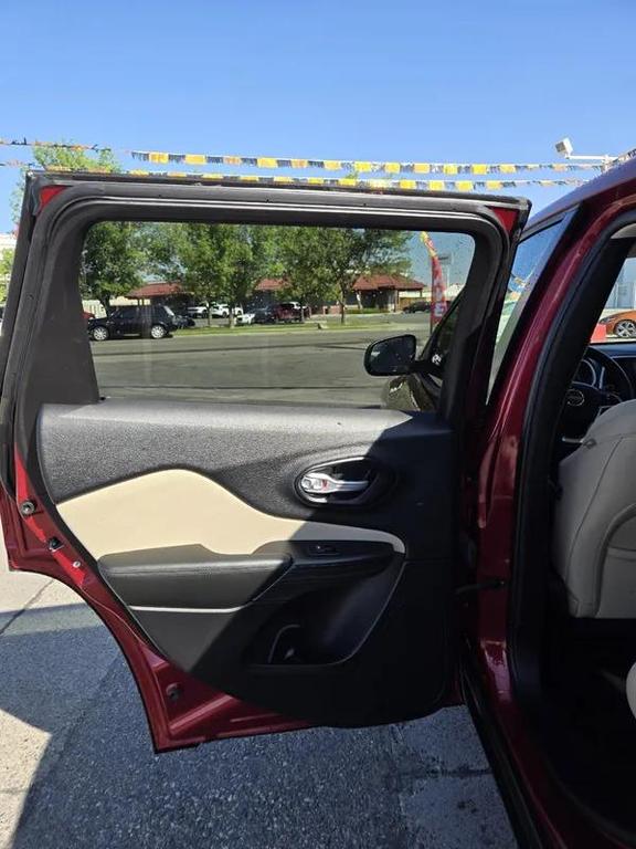 used 2016 Jeep Cherokee car, priced at $12,777
