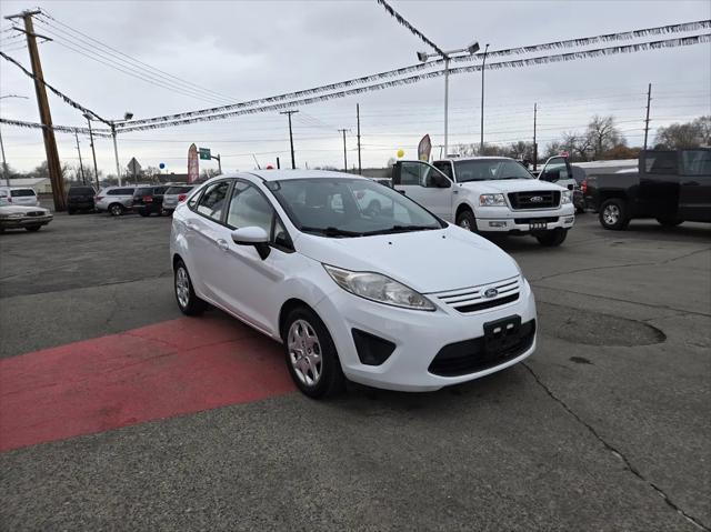 used 2013 Ford Fiesta car