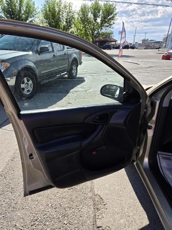used 2002 Ford Focus car, priced at $3,977