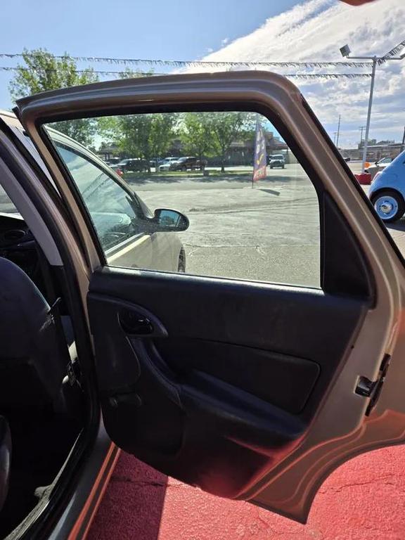 used 2002 Ford Focus car, priced at $3,977