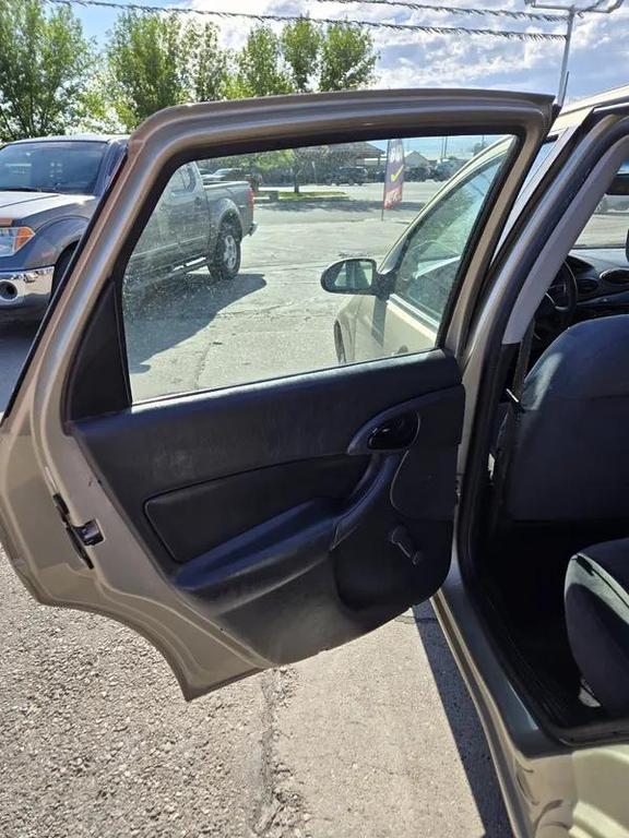used 2002 Ford Focus car, priced at $3,977