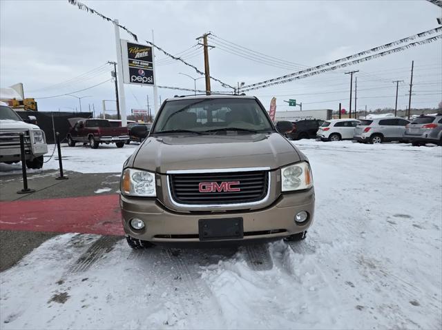 used 2002 GMC Envoy car, priced at $3,977