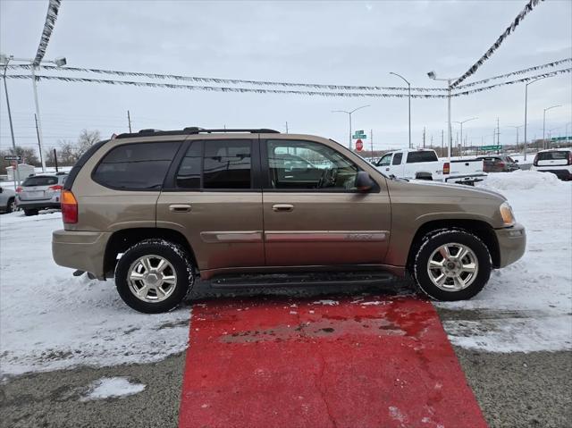 used 2002 GMC Envoy car, priced at $3,977