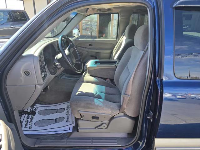 used 2000 Chevrolet Silverado 2500 car, priced at $7,777
