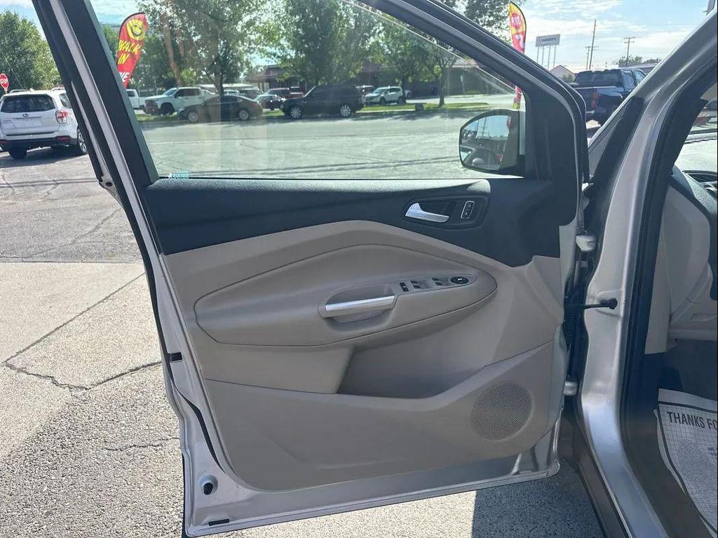 used 2015 Ford Escape car, priced at $11,977