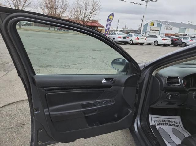 used 2013 Volkswagen Jetta SportWagen car, priced at $5,777