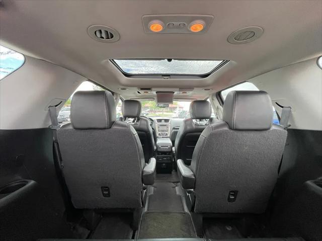 used 2015 GMC Acadia car, priced at $7,777