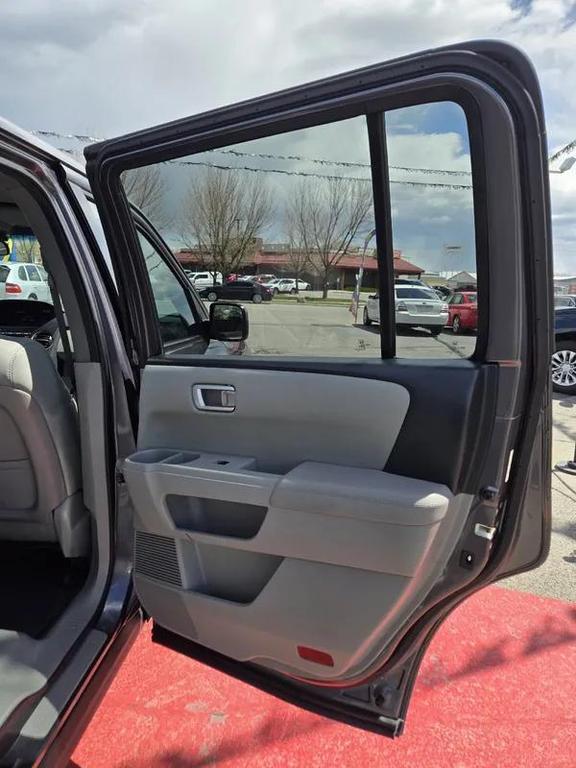 used 2015 Honda Pilot car, priced at $9,377