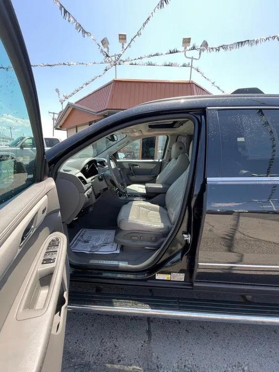 used 2014 Chevrolet Traverse car, priced at $7,977