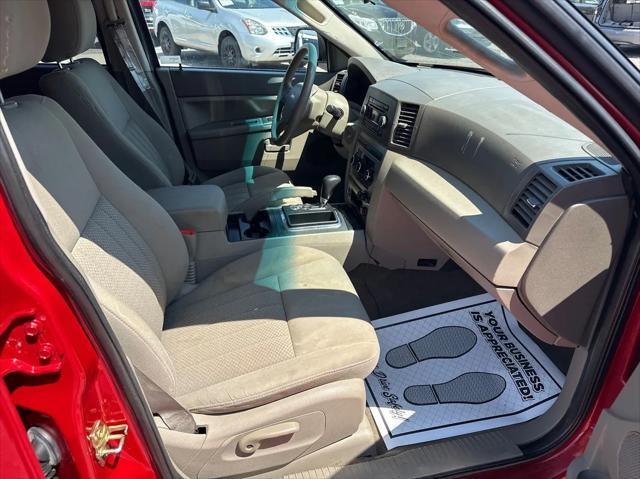 used 2006 Jeep Grand Cherokee car, priced at $5,977