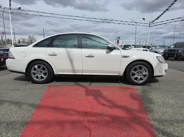 used 2009 Ford Taurus car, priced at $7,777