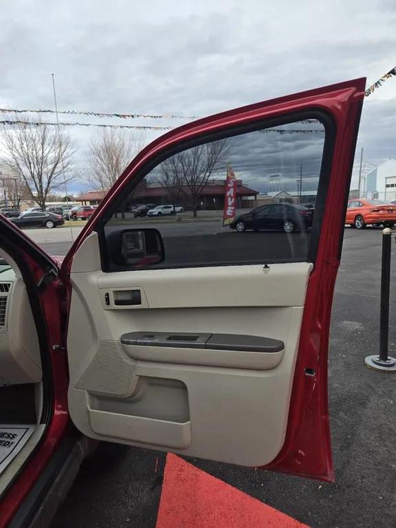 used 2009 Ford Escape car, priced at $6,977